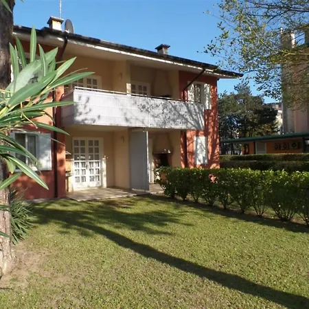 Apartment Practical Flat In A In Centre Bibione